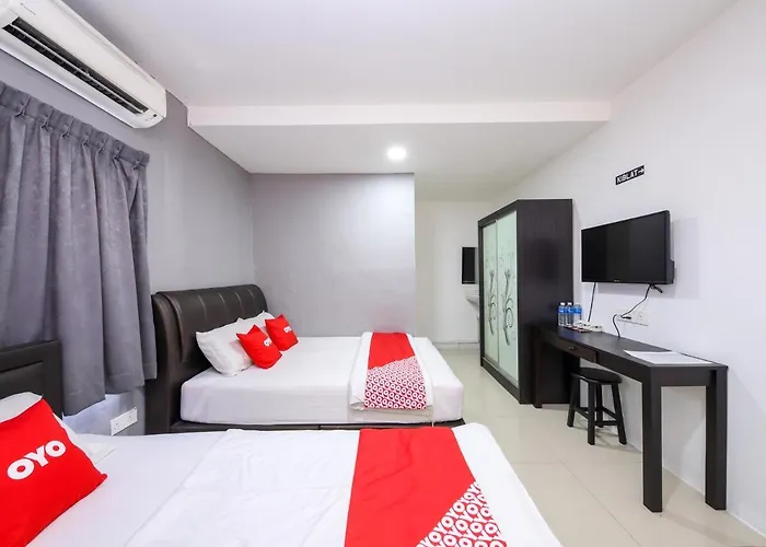 Oyo 89702 Md Hotel Masai