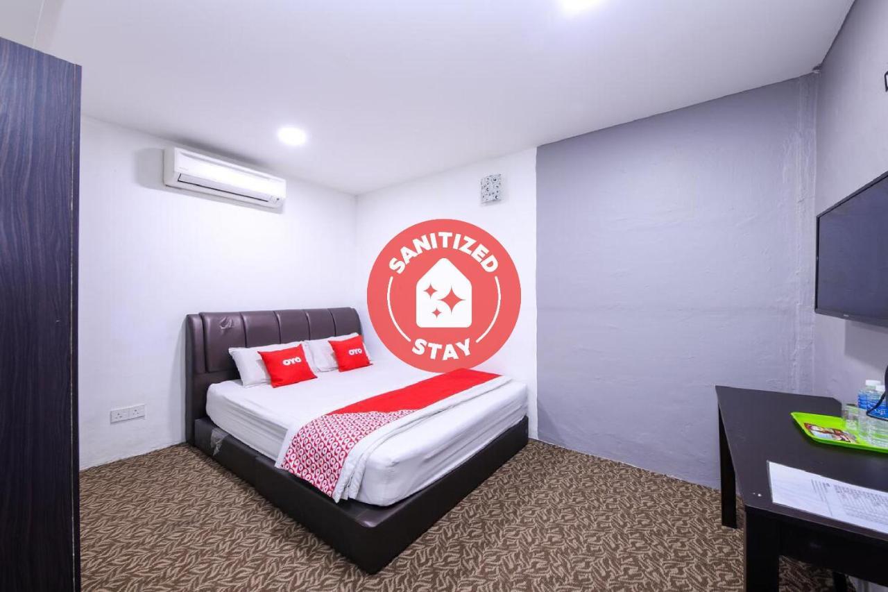 Hotel Oyo 89702 Md Masai 2*